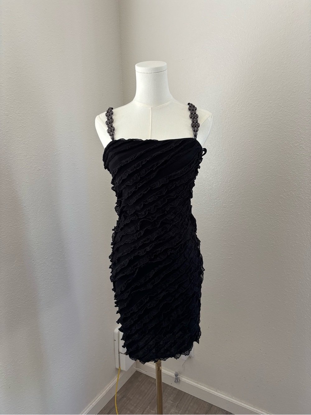 Black ruffle mini dress (S)